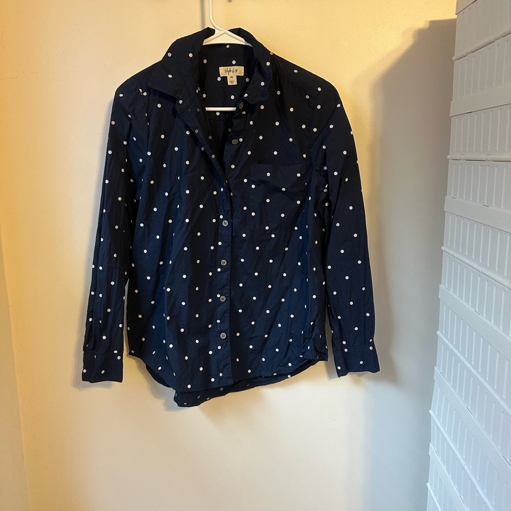 Style & Co. polka dot button down shirt‎